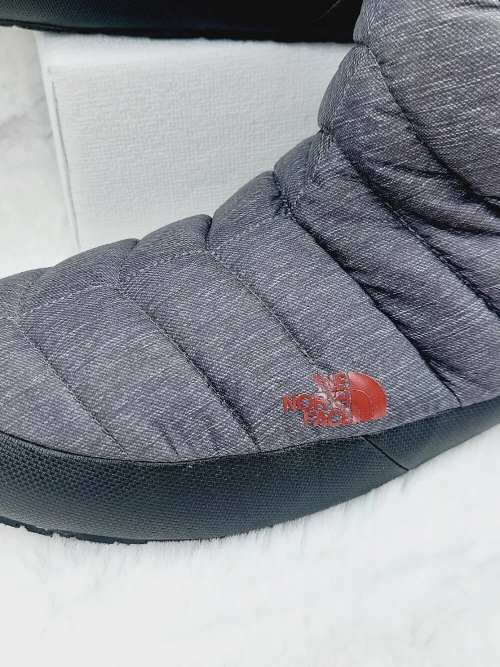 The North Face Men's Gray Thermoball Traction Puff Slip-On Winter Boot Size 14